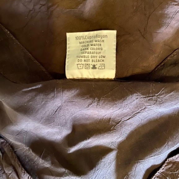 🍂Semi-Sheer Rayon Top🍂 - Picture 4 of 4